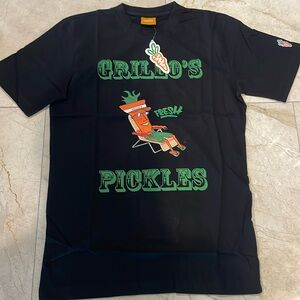 Carrot Grillo’s Pickles Anwar T Shirt NWT